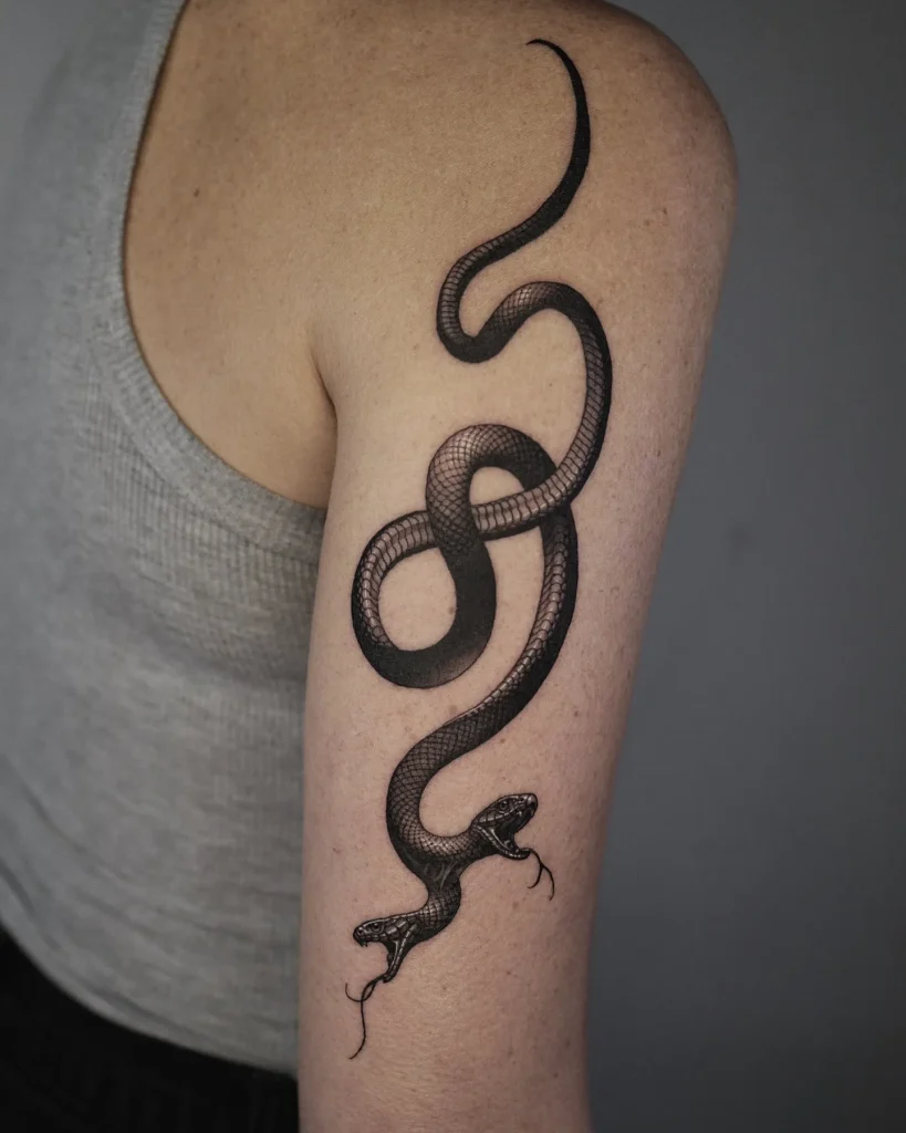 **Curved Elegance Snake Tattoo**