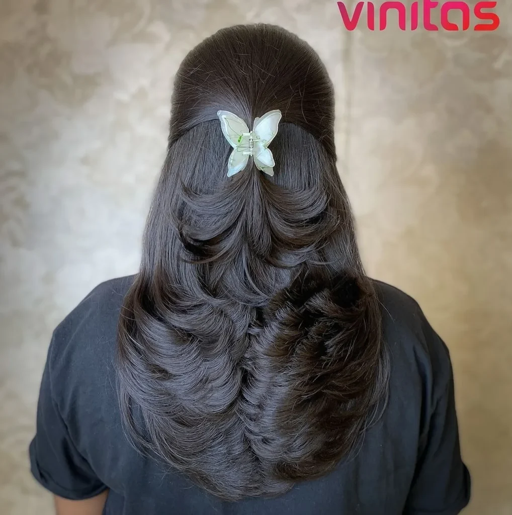 **Elegant Butterfly Clip**