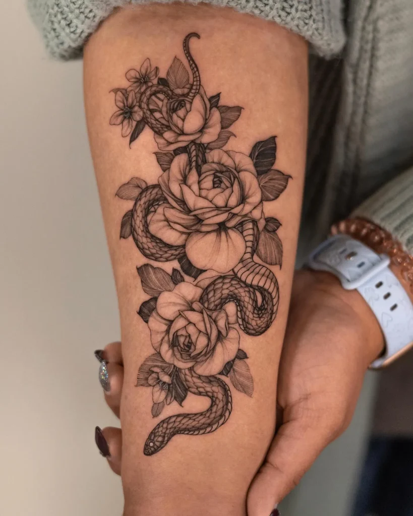 **Floral Serpent Spiral**