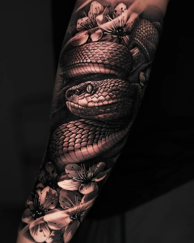 **Serpentine Blossom Sleeve**