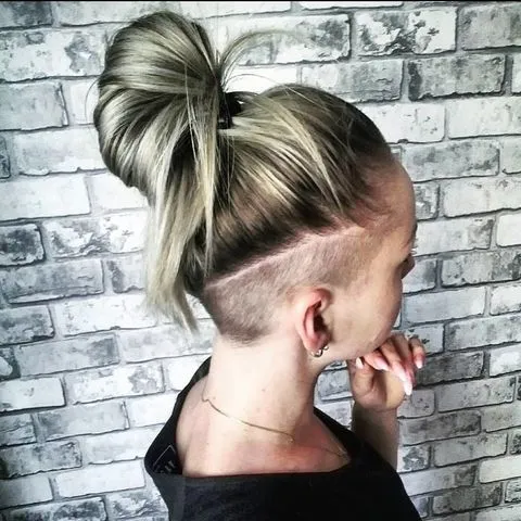 ### Chic Undercut Ponytail