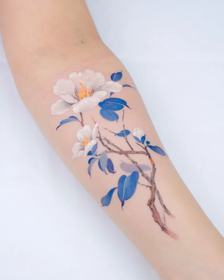 33 Feminine Wrist Tattoos with Meaning and Style