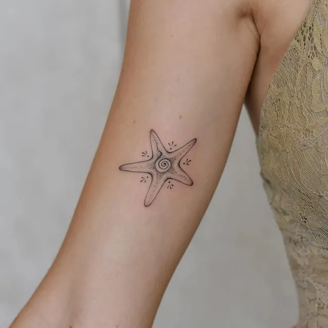 **Starfish Minimalism Tattoo**