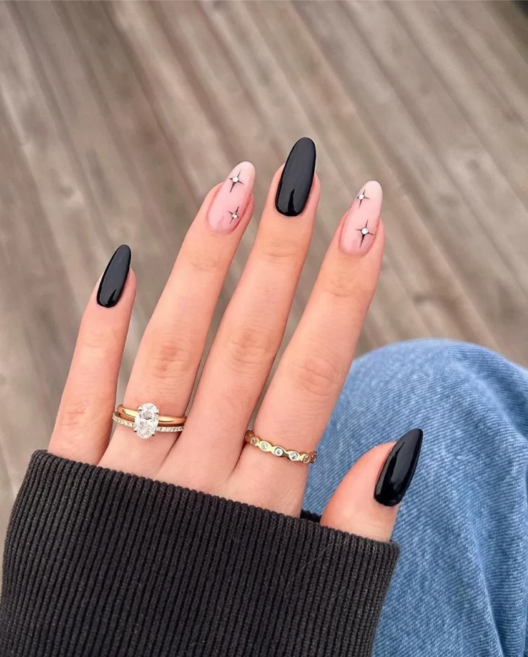 27 Star Nail Designs That Shine Bright